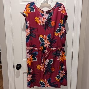 Hawaiian floral lightweight dress